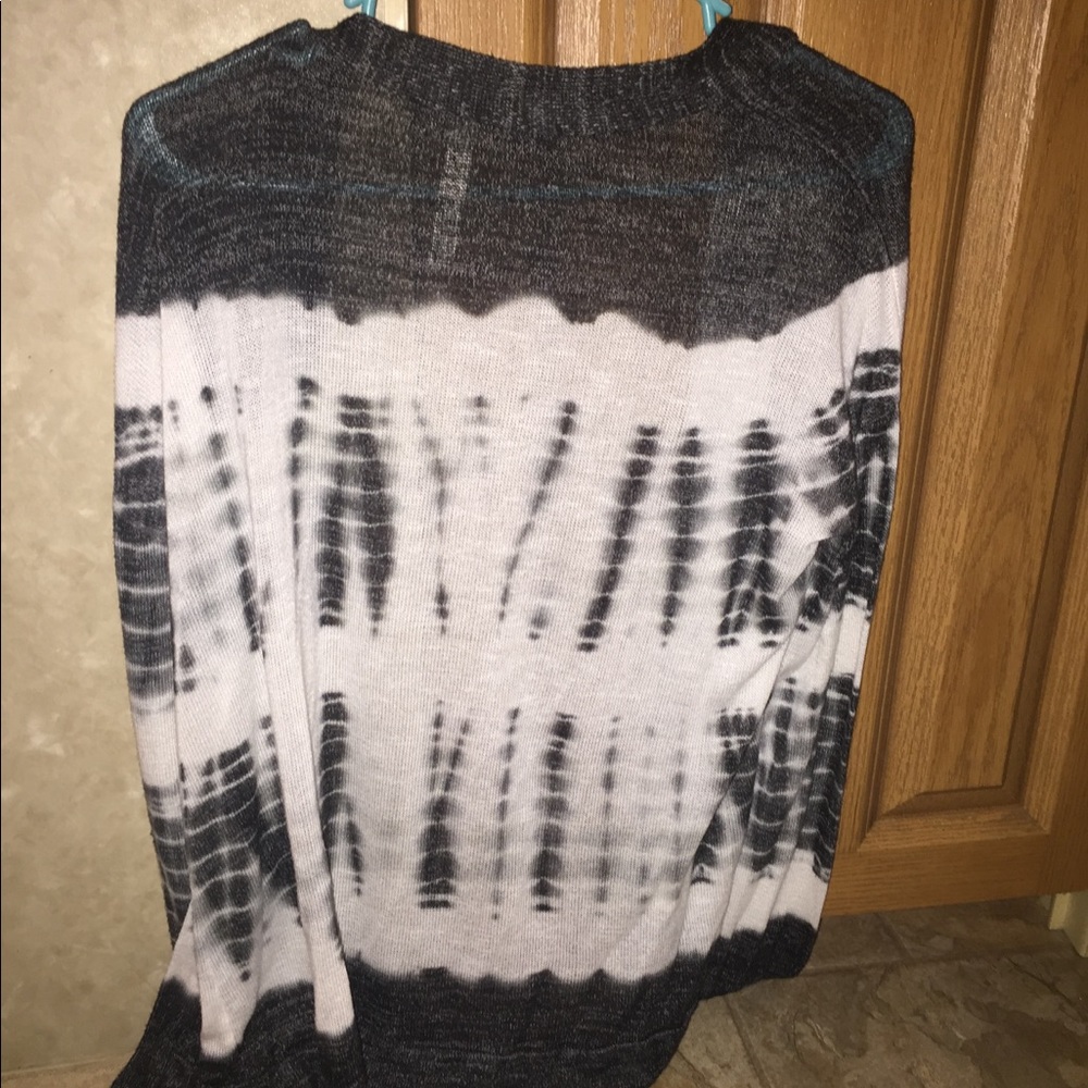 Cardigan - Picture 2 of 2